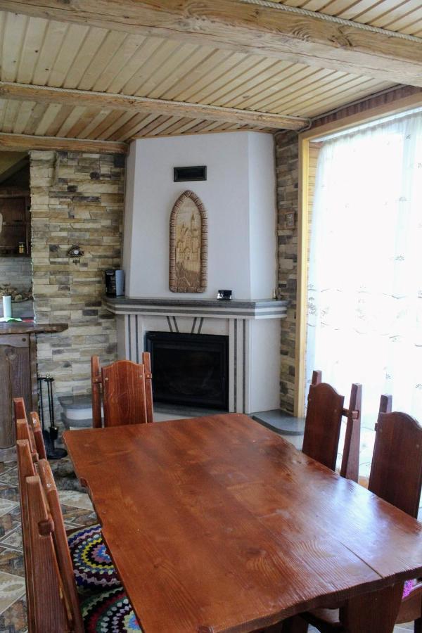 Cottage "Karpatske Shale" ヤレムチャ エクステリア 写真
